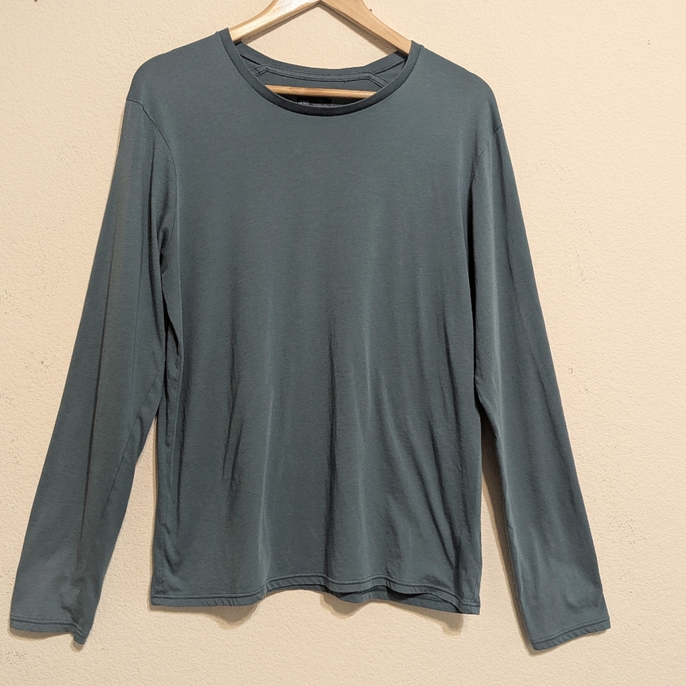 Janji Runterra Shirt Mens Medium Teal Supima Blend Long Sleeve Crew Neck